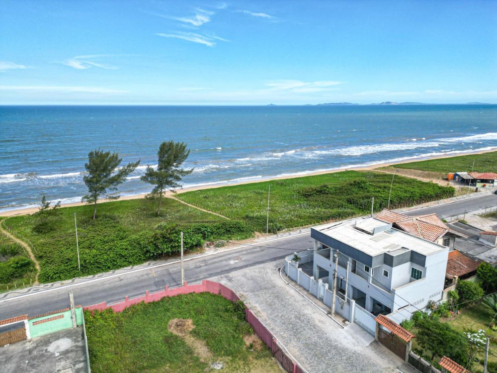 Casa Duplex - Venda - Sambur (tamoios) - Cabo Frio - RJ