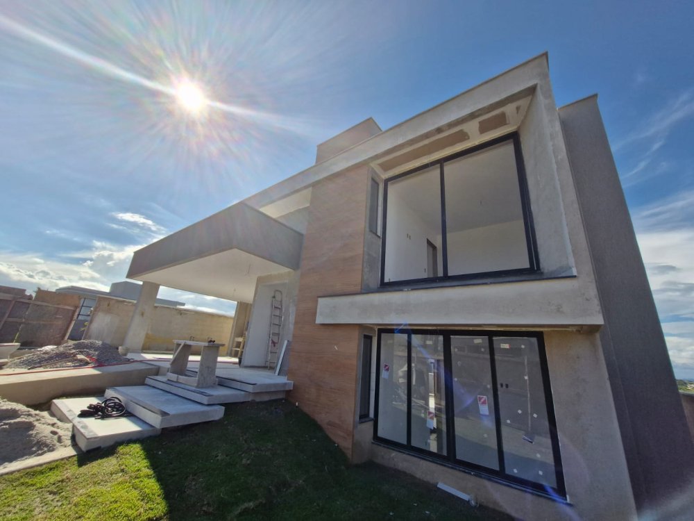 Casa Alto Padrão - Venda - Operário - Rio das Ostras - RJ