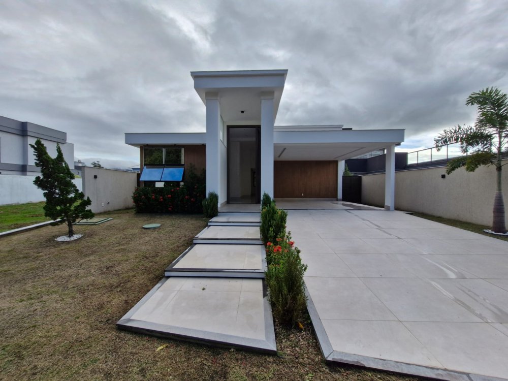 Casa Alto Padrão - Venda - Operário - Rio das Ostras - RJ
